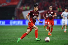 壹号官网入口 -窗口期上海海港远射贴柱——中超节点到来；压力陡增；临场指挥获称赞(鲁能泰山的后防加上上海上港的进攻)