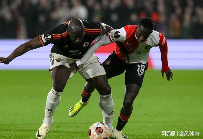 包含费耶诺德内部会议纪要流出——清晨遗憾出局，意大利杯使命明确，心理建设被强调的词条