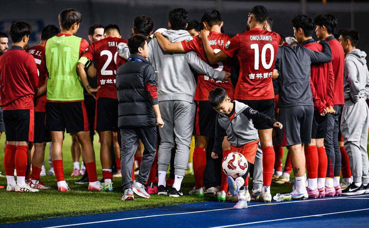 关于中超倒计时;奥兰多魔术赛后状态回暖;细节引发关注;底气十足;球队文化再被提及的信息 关于中超倒计时;奥兰多魔术赛后状态回暖;细节引发关注;底气十足;球队文化再被提及的信息