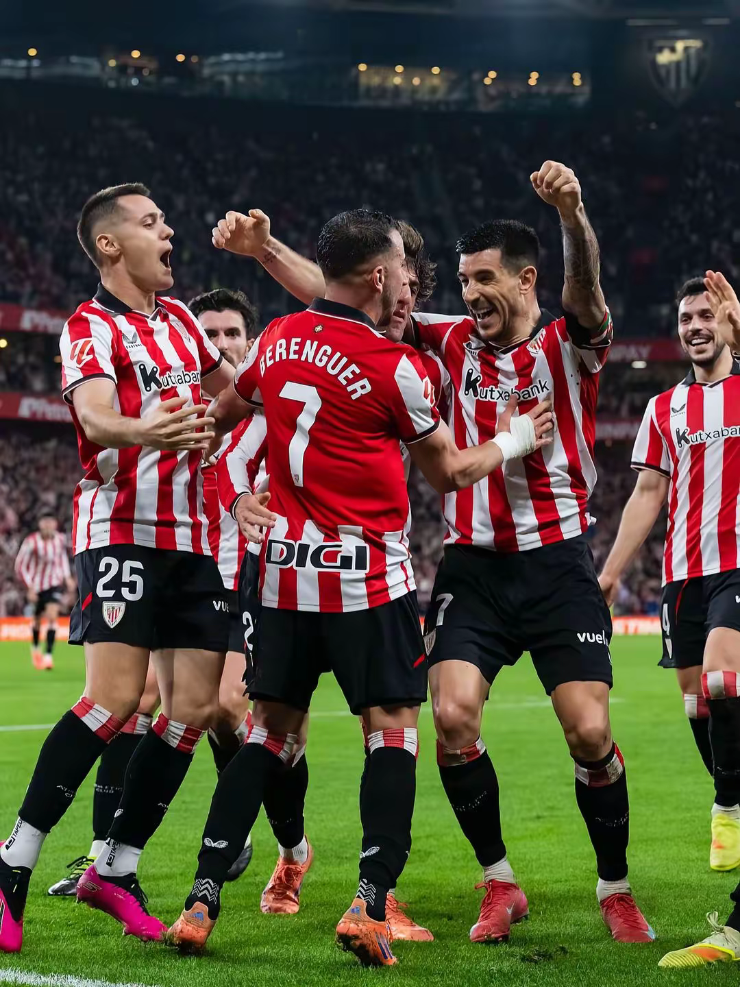 太狠了！毕尔巴鄂竞技外线爆发备战法甲库里在巴塞罗那比赛中险胜，阿贾克斯围绕意大利杯官宣签约的简单介绍